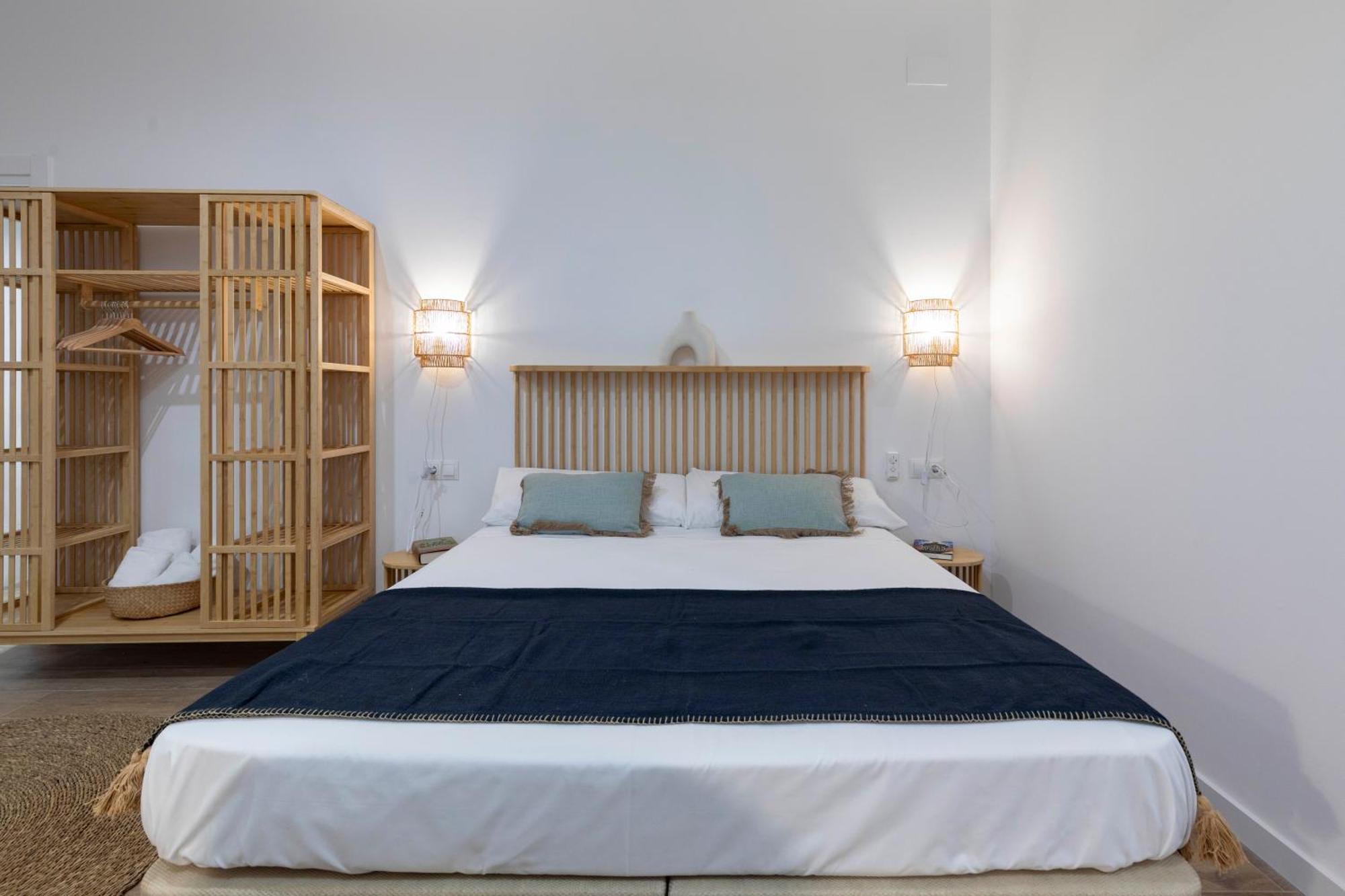 Travel Habitat Mediterranean Suites Valencie Exteriér fotografie
