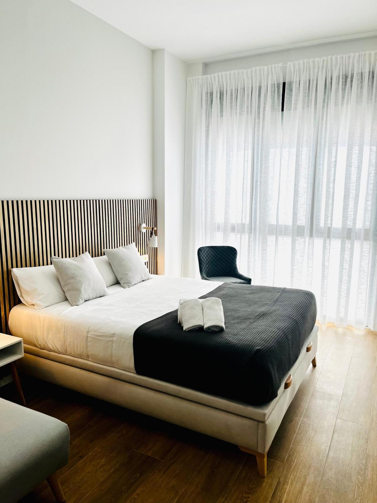 Travel Habitat Mediterranean Suites Valencie Exteriér fotografie